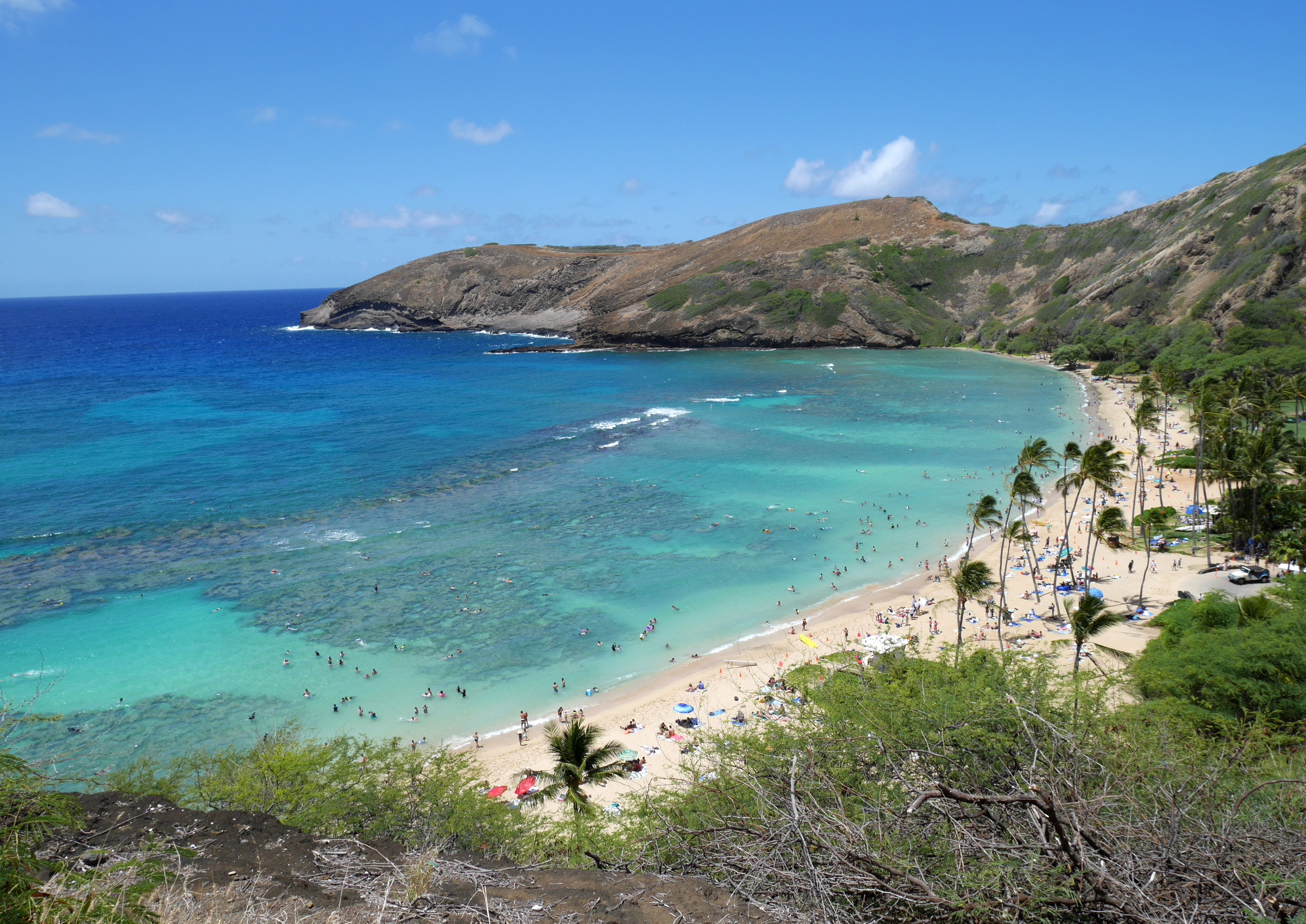 透き通る美しさ ハワイ オアフ島 ハナウマ湾 hanauma_bay_over